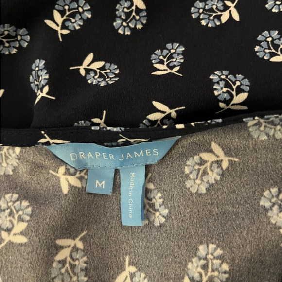 Draper James Navy Floral Long Sleeve Dress women’s size M - Picture 3 of 3